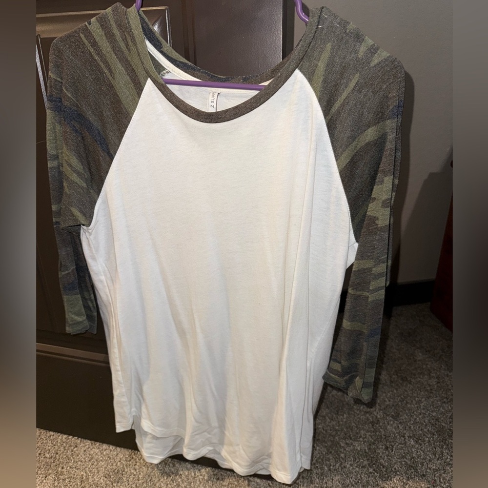 Z Supply White and Camouflage 3/4 Sleeve Tee